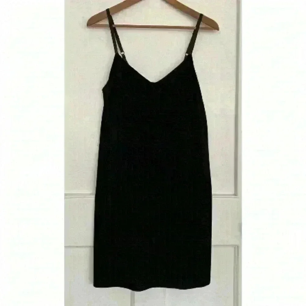 BNWT Black Velvet Slip Dress Size S